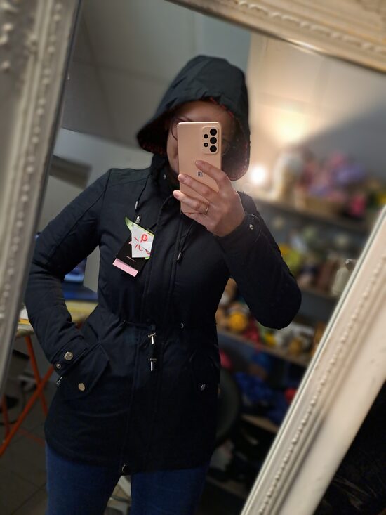 Divpusējā parka rudens virsjaka S izm.