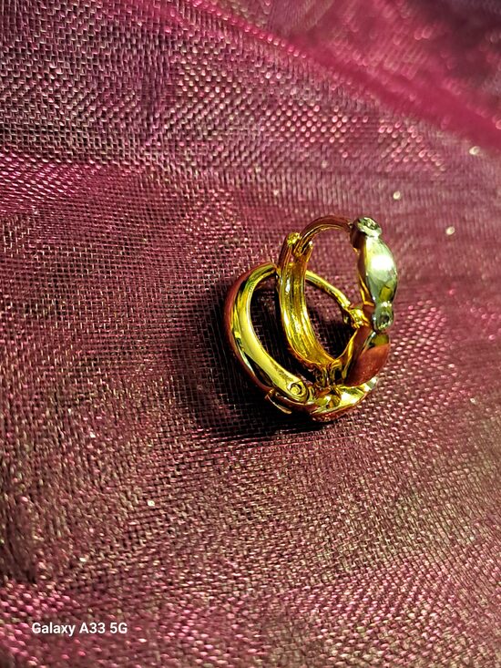 Klasiskie riņķīši ar sudraba akcentiņu un dimantiņiem