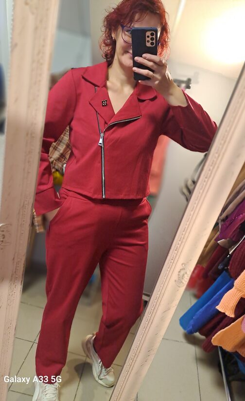 Sarkanais bikškostīms